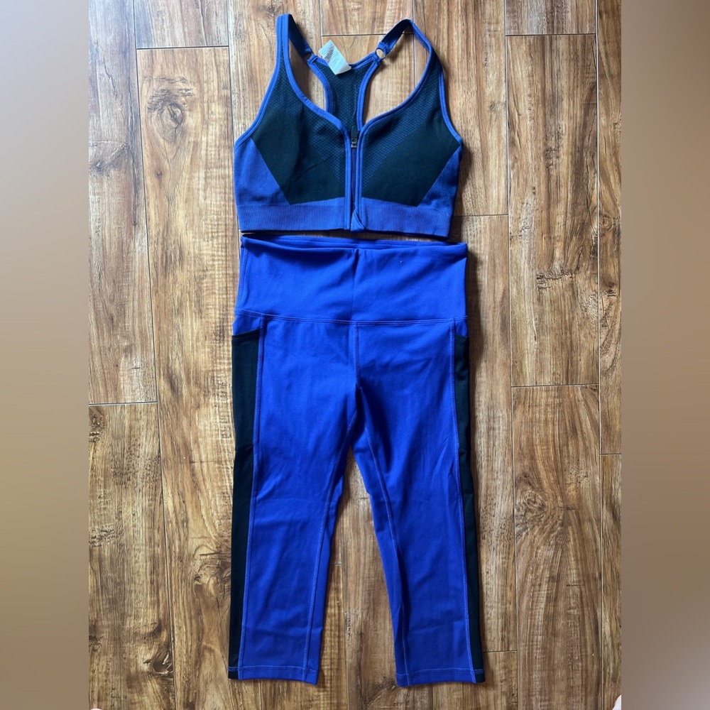 Athletic bra and leggings set